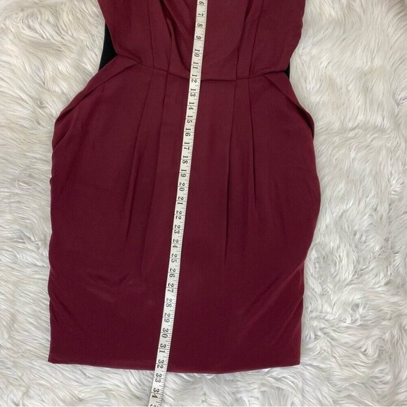 Fendi Women’s Burgundy Scoop Neck Designer Contemporary Modern Dress IT 40/C36 - Picture 12 of 16